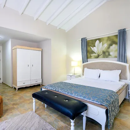 Alya Butik * 투룬치