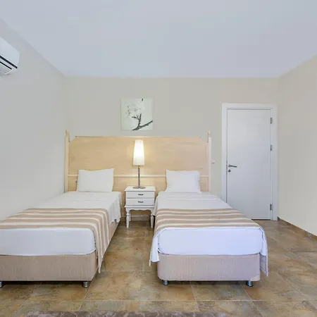 Alya Butik * 투룬치