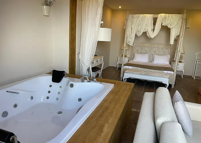 Alya Butik Отель